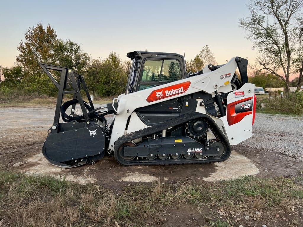 Loaders - Skid Steers